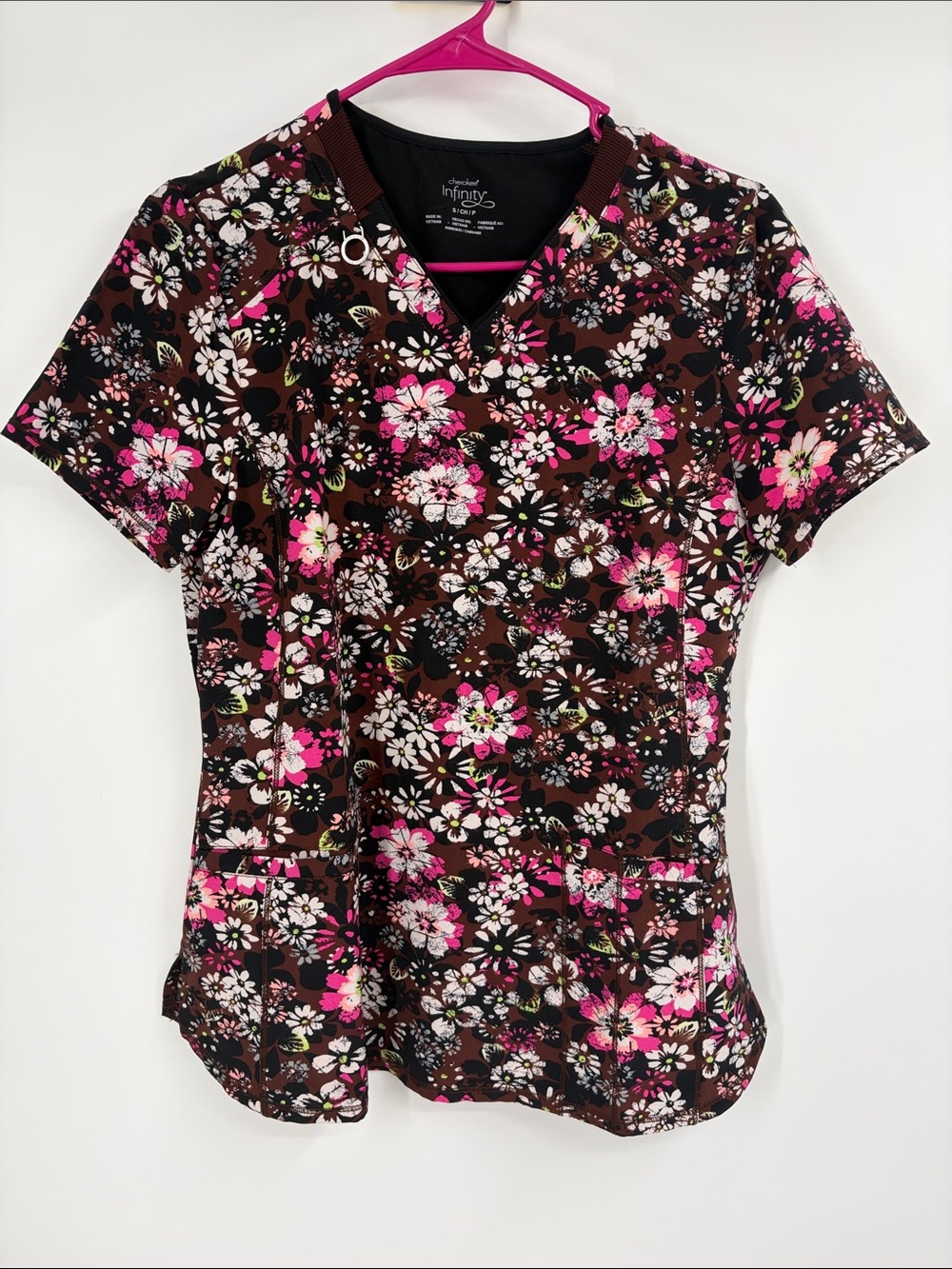 Cherokee Infinity Brown Floral Print Scrub Top Size Small